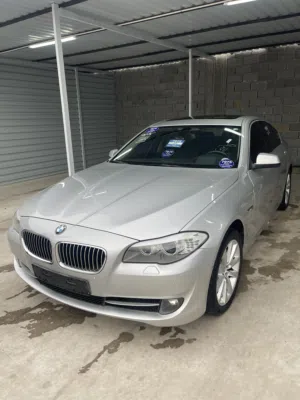 BMW F10 528/6 سيارة جديدة بكل ما تعنيه الكلمة درجة اولي