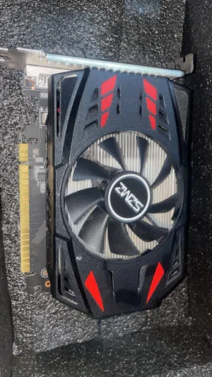 كرت شاشه GT 730 نسخه ال 4 غيغا  مستعمل نظيف استعملته 6 شهور