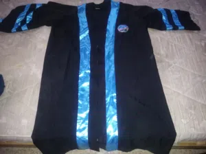 روب تخرج للبيع