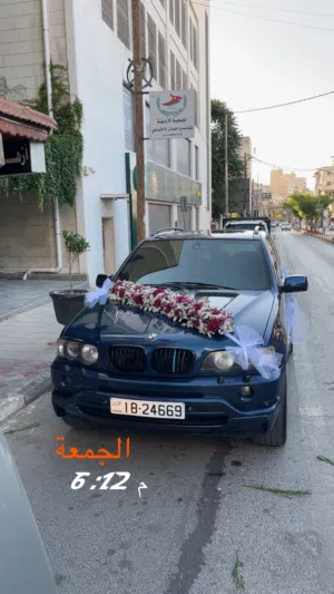 سيارة BMX5 2001 للبيع