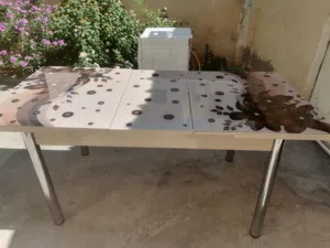 طاوله سفره للبيع قابل للطيب تصبح طاوله صغيره سكري زجاج سكريت