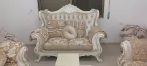 طقم كنب للبيع