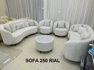 طقم أريكة مصنوع حديثًا  Made Sofa Set oman New