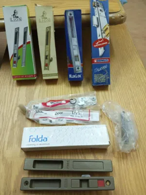 (للبيع جميع انواع الزرافيل باسعار مخفضه جدا ليون وجه ووجهين-سافيو-ياباني-دوماس ترست وغيره