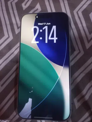 I phone 17 pro max silvar