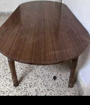 طاولة سفرة كبيرة