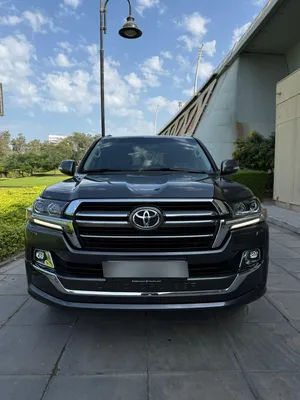 تويوتا لاندكروزر CXR 2020