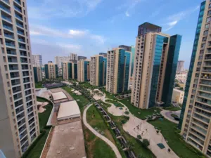 شقة للبیع بسعر جدا مناسب في الامباير وينك اطلاله حديقه امبایر