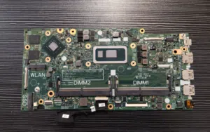 لقطة! بوردة Dell Latitude 3500 أصلية (جيل ثامن) نضيف