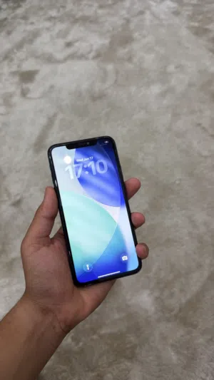 Apple iPhone 11 Pro Max 64 GB in Tripoli