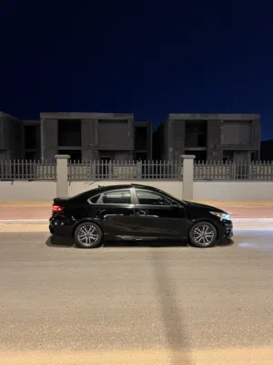 Used Kia Forte in Basra