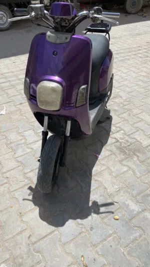 دراجه ماكس بوليس كابريتر