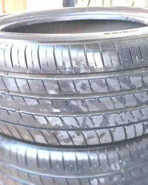 للبيع بحالة ممتازة جداااا 4 كاوتش  NEXEN  بسعر مميز جداا 2000ج صناعة تشيكي اصلي    235/155/R18  2