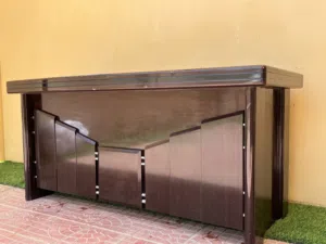 طاوله مكتبيه خشبيه فاخره