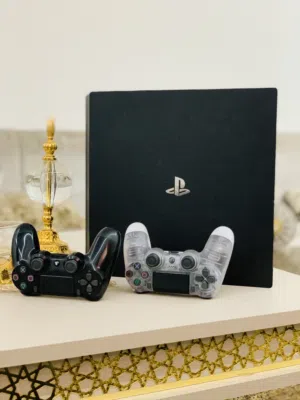 بليستيشن 4 PRO للبيع