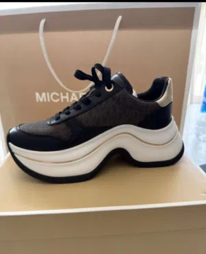 حذاء مايكل كورس(Michael kors)أصلي – جديد بالكرتون – مقاس 36