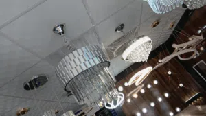 الإضاءة الحديثة  -ليستر-