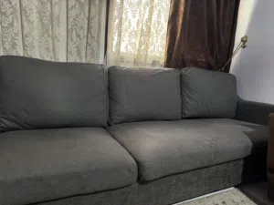كنبة كبيرة بحالة جيدة جدا