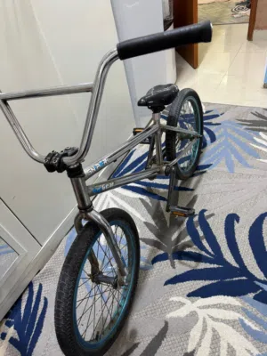 قاري bmx للبيع
