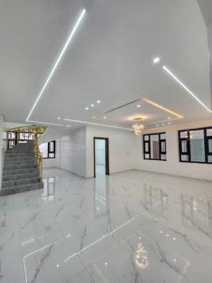 344 m2 More than 6 bedrooms Apartments for Sale in Sana'a Bayt Baws