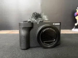 Canon Powershot V1 Premium Vlogger Kit
