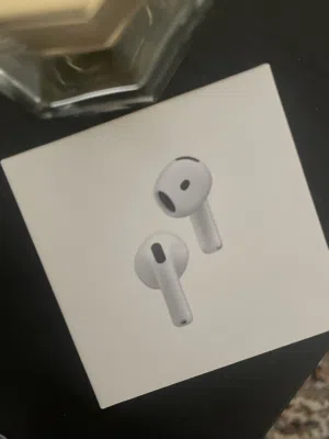 سماعات ابل ايربودز 4 anc anc airpods 4 استعمال خفيف