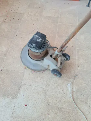 ماكنة تنظيف سجاد