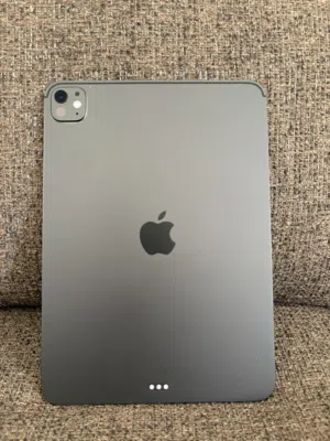 Apple iPad pro 5 256 GB in Muscat