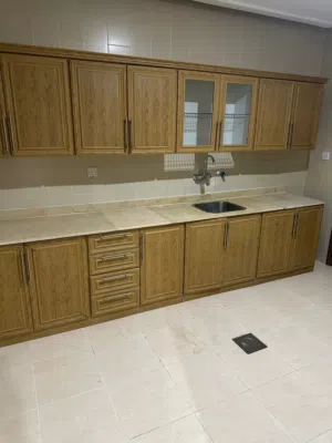 300 m2 3 Bedrooms Apartments for Rent in Al Ahmadi Eqaila