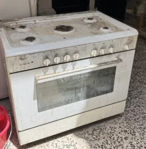 فرن للمطبخ بحجم كبير