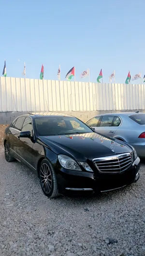 used-mercedes-benz-e-class-in-nablus