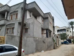 عقار للبيع