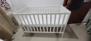 baby crib/ سرير طفل