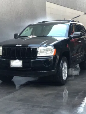Used Jeep Grand Cherokee in Amman