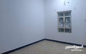 85 m2 3 Bedrooms Apartments for Rent in Basra Hakemeia