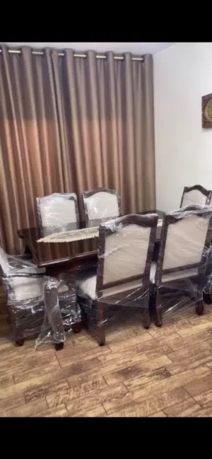 طاولة سفرة فاخرة للبيع