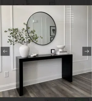 كونسول خشبي اسود صافي