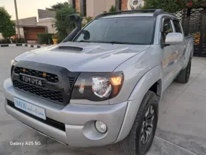 تايوتا تاكوما دبل قابينة للبيع  موديل 2006 دفع رباعي 4x4 محرك 40fj  رسالة مفتوحة  ماشية 255000m