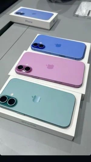 Apple iPhone 16 128 GB in Amman