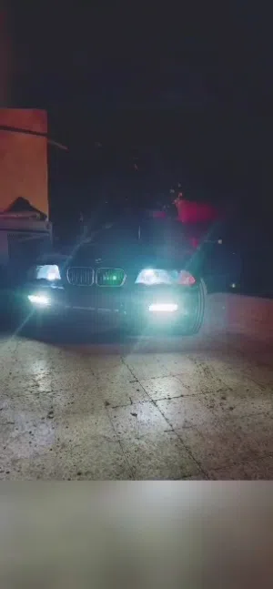BMW 320 موديل 2000