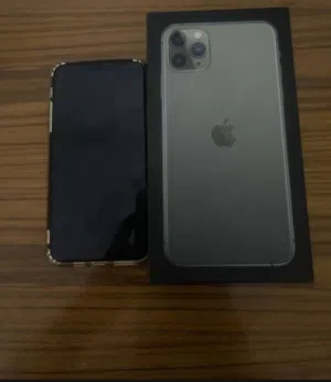 آيفون 11 برو ماكس (iPhone 11Pro Max ) للبيع مع كامل ملحقاته لتفاصيل اقراء الوصف