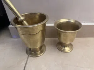 هاون نحاسي انتيك قديم جدا