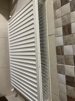 نظام تدفئة يعمل بالغاز البويلر مع الرديترات