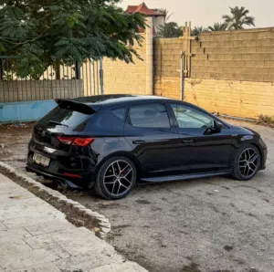 used-seat-leon-in-hebron