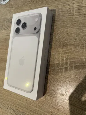 iPhone 17 Pro Max Brand New - ايفون 17 بروماكس جديد غير مستخدم