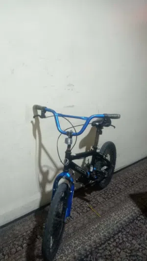 بسكليت محل جيده جدا جنط 20