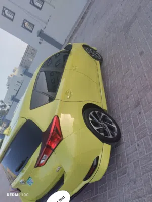 Toyota Corolla IM model 2018 very fresh and good condition