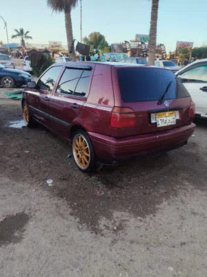 Volkswagen . Golf . 1996 . Used1