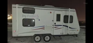 Caravan Jay Feather  للبيع كرفان أمريكي