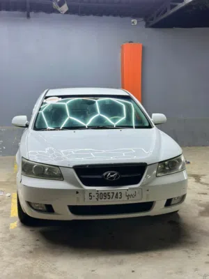 Used Hyundai Sonata in Tripoli